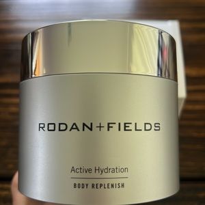 ✨BRAND NEW✨ Active Hydration Body Replenish